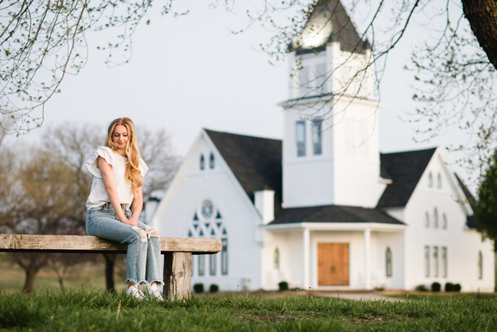 Outdoor senior photography in North Texas