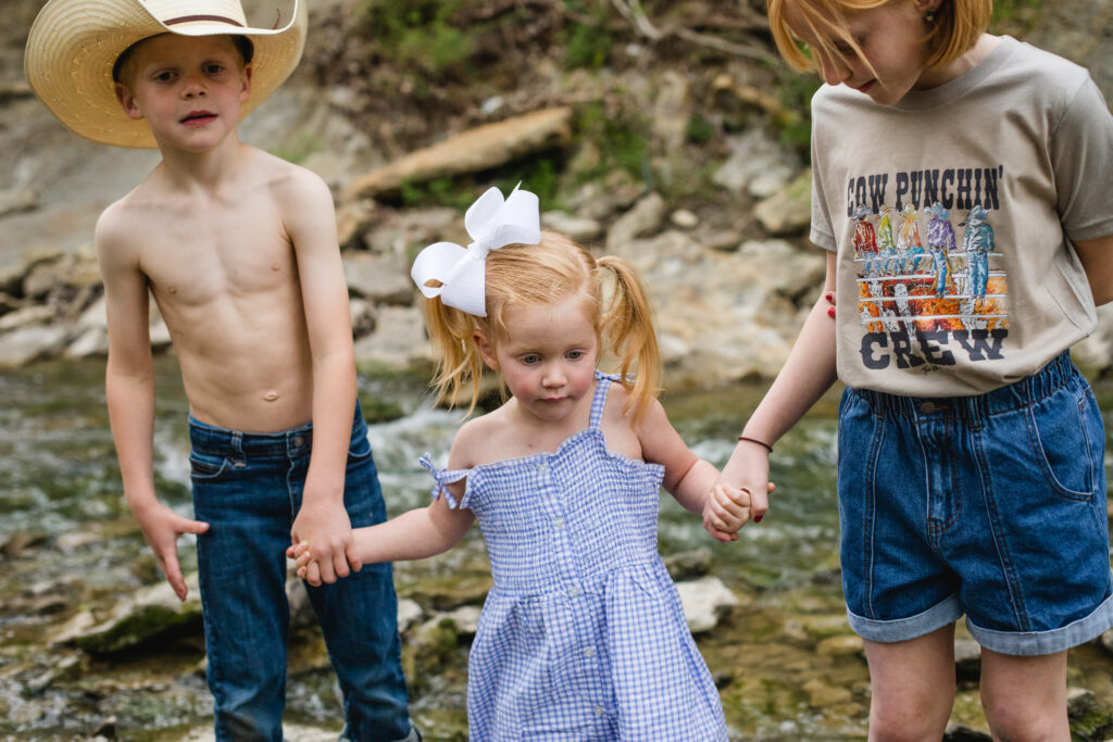 Outdoor Family Photography in the Creek