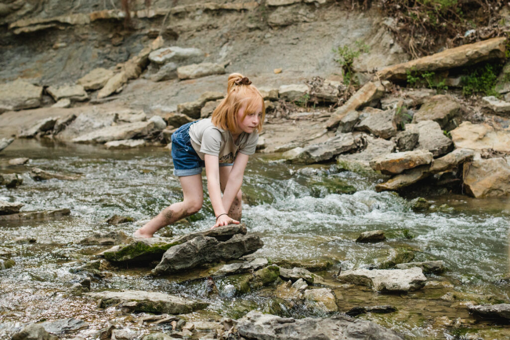 Outdoor Family Photography in the Creek