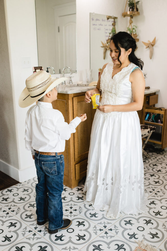 North Texas Outdoor Wedding - Getting Ready