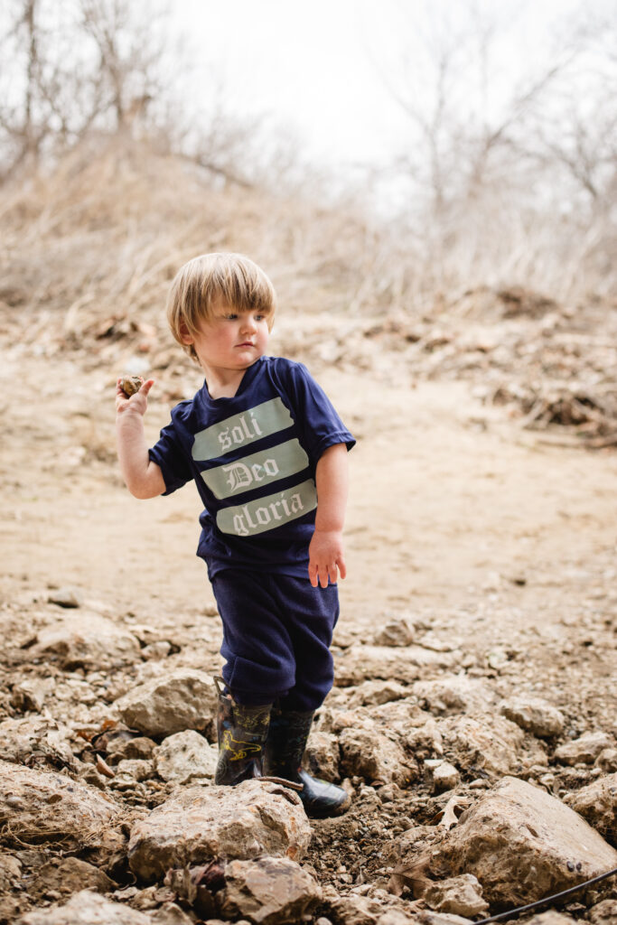 Hunting for shark teeth at Post Oak Creek